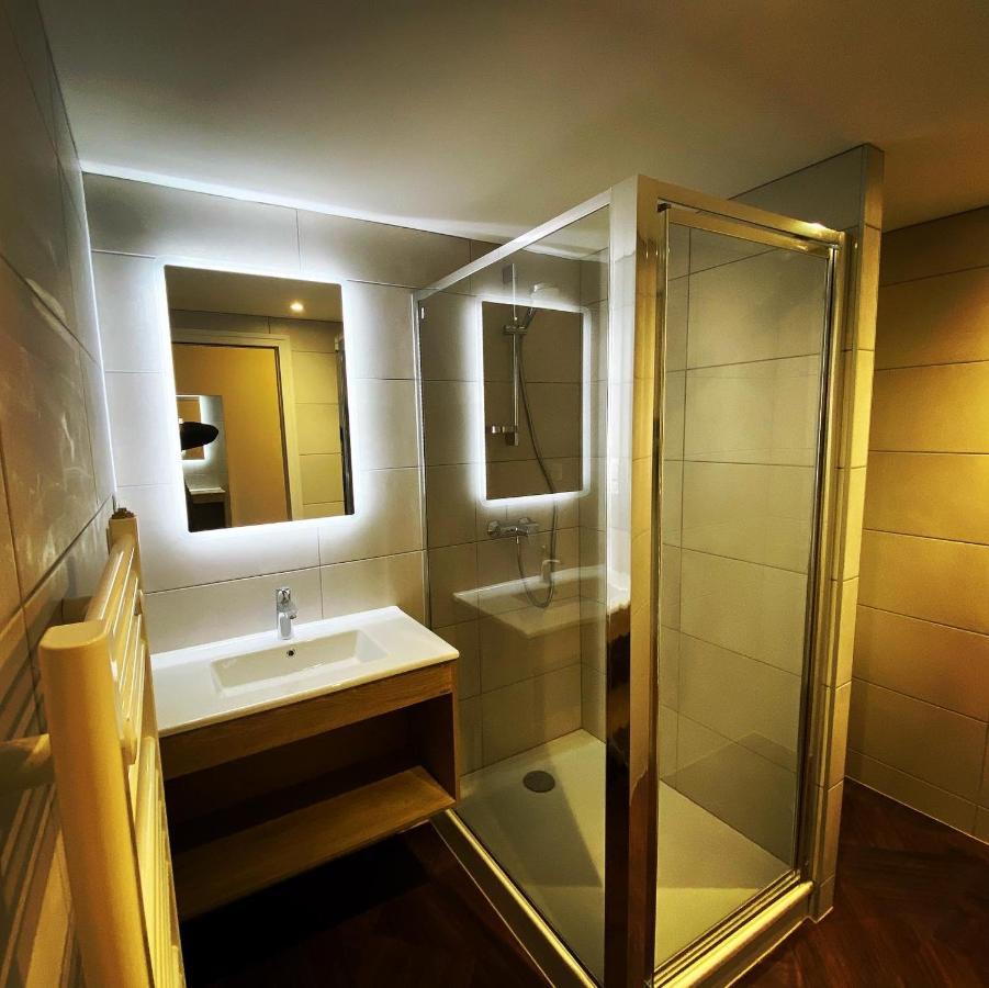 Hotel L'Ocean Saint-Vincent-sur-Jard Zewnętrze zdjęcie